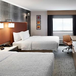 Zimmer mit Queensize-Bett
